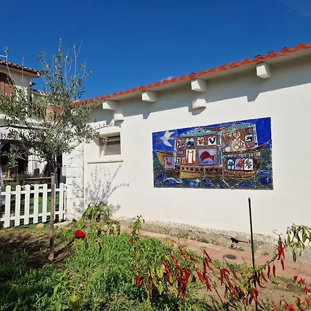 A Due Passi Dal Mare * Porto Columbu - Perd'E Sali